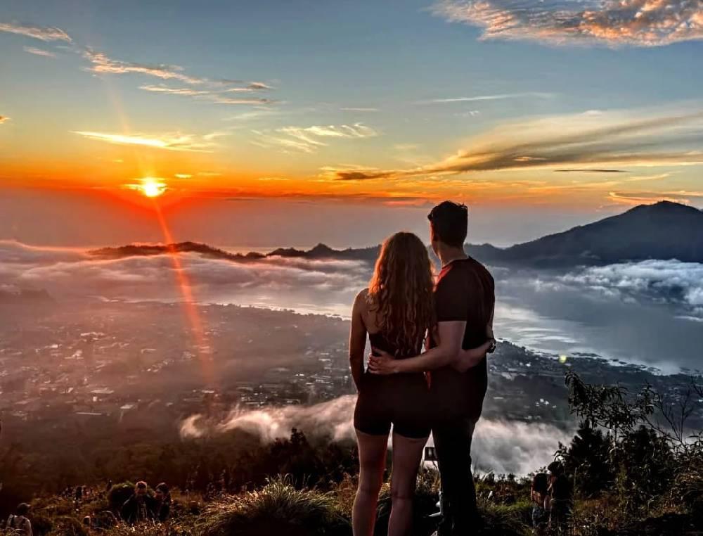 Mount Batur Sunrise Tracking