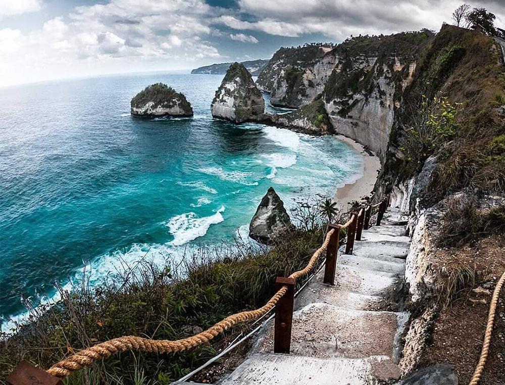 Nusa Penida Tour Packages